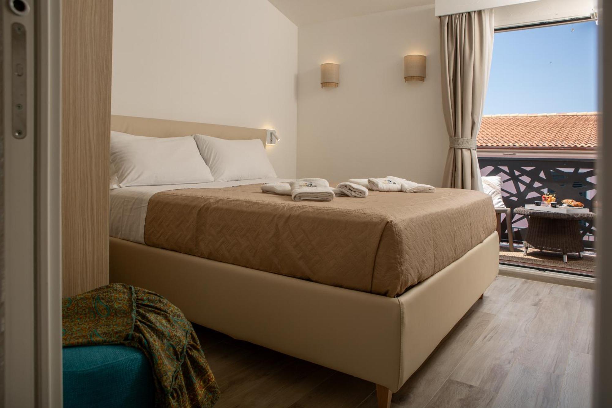 Tresor Hotel Santa Teresa Gallura Ngoại thất bức ảnh